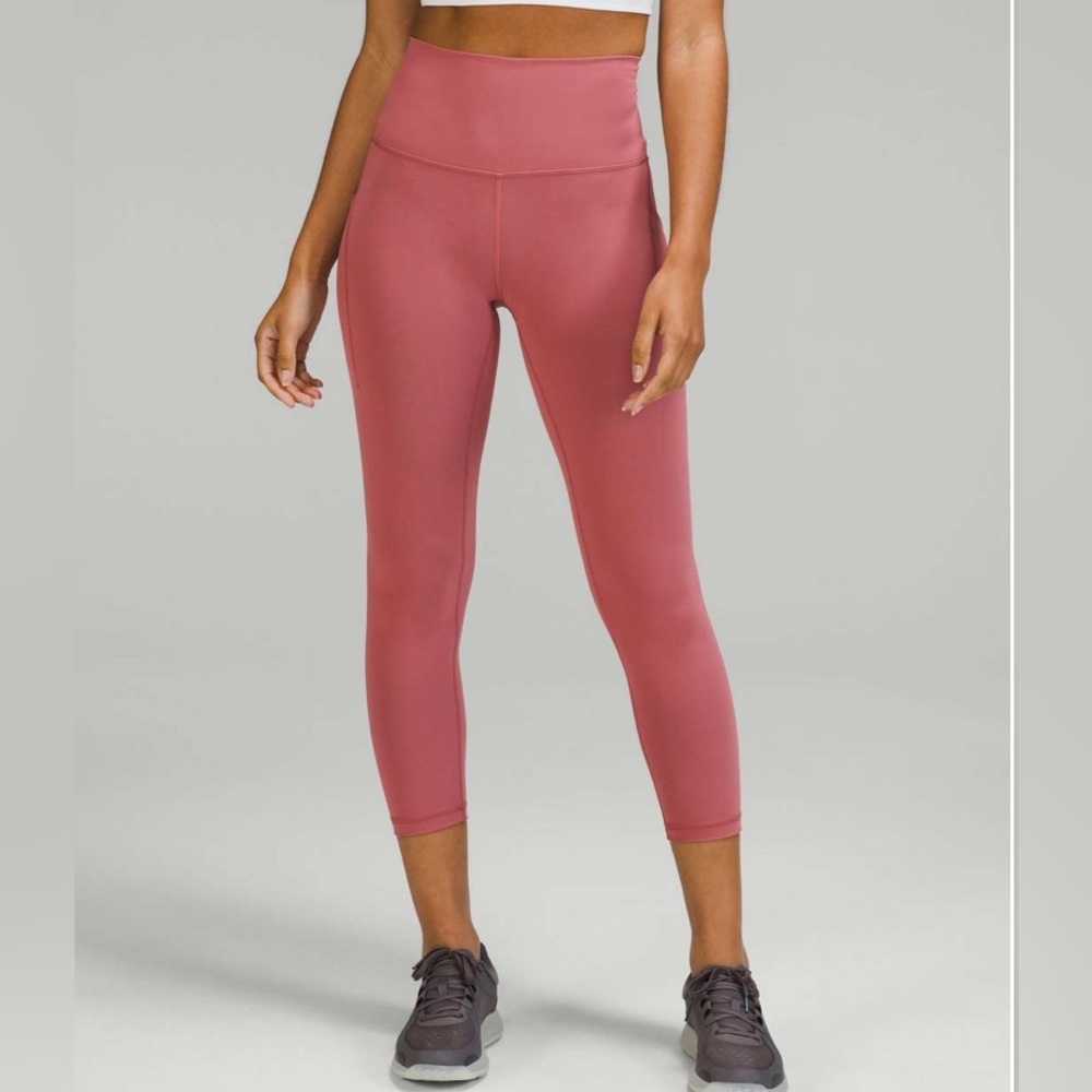 Lululemon Athletica Dusty Rose Wunder Train Leggings in Everluxe fabric, Size 10